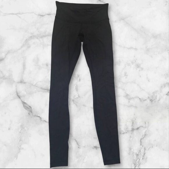 Lululemon Size 2 Black Wunder Under - Picture 1 of 6
